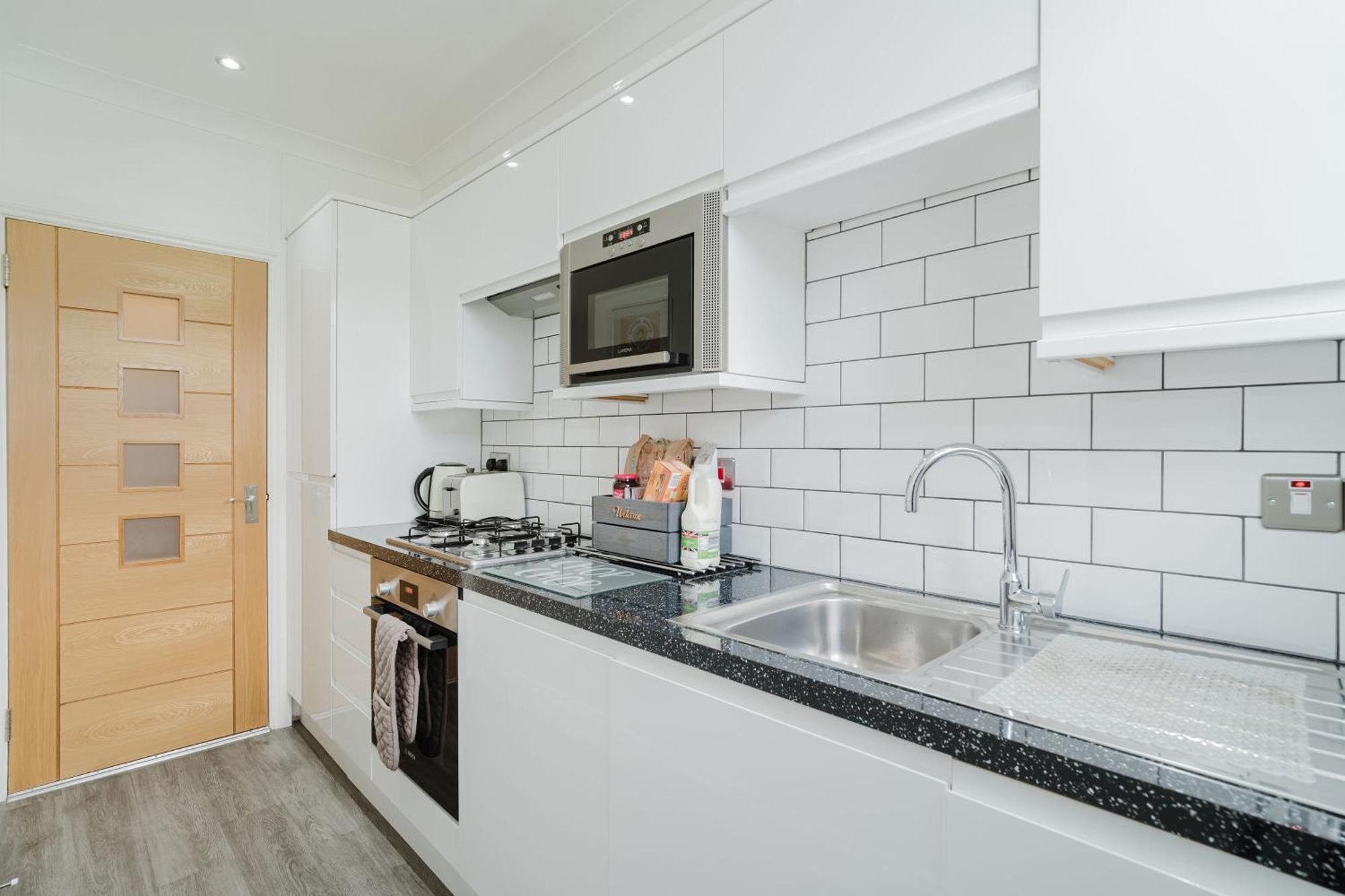 Apartment Way